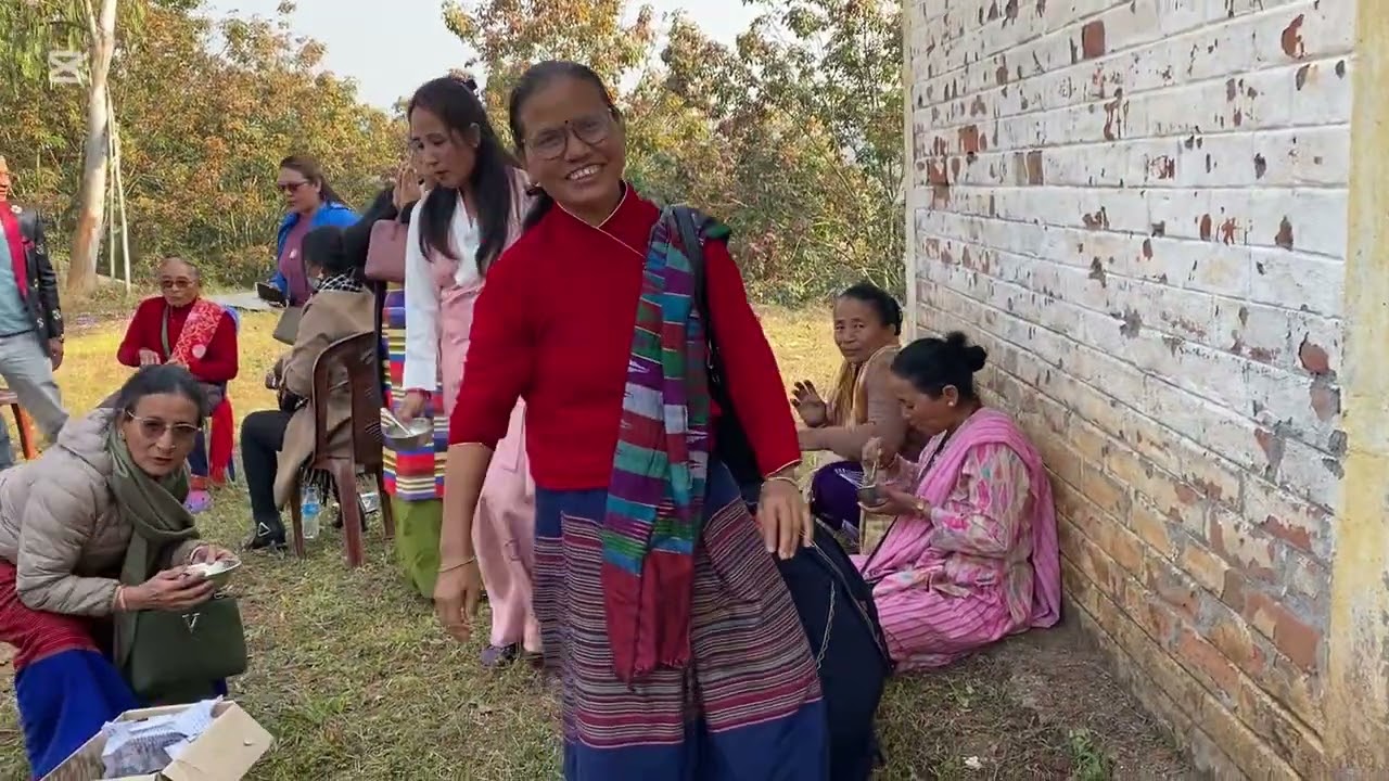 माई नगरपालिका सम्मको यात्रमा वरिपरिको द्रिष्य 