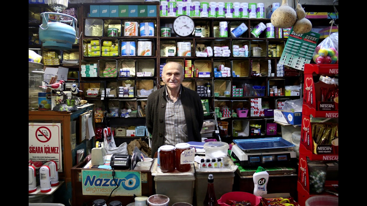 Samsun Çarşamba'da Tenekeli Bakkal Nafız Özdikici / Foto-Röportaj