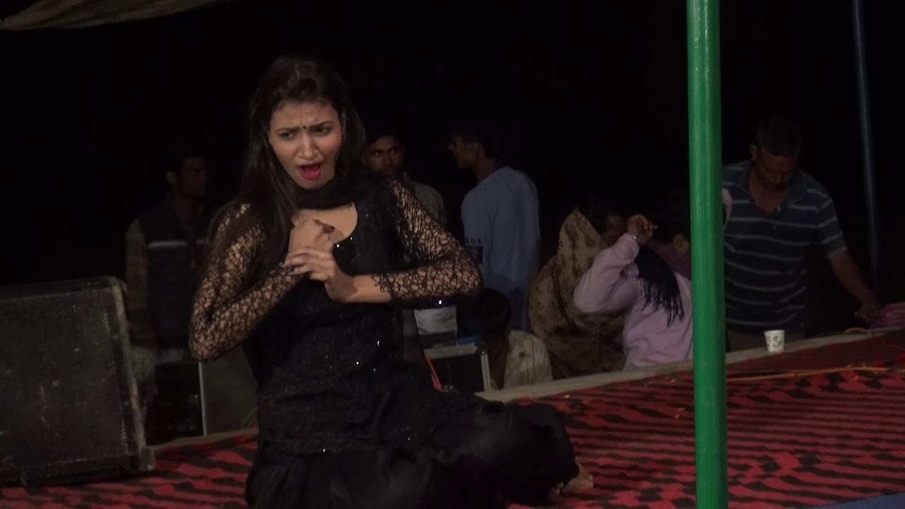 Letest garima # गरिमा ने खोले कुरती के बटन malasr में