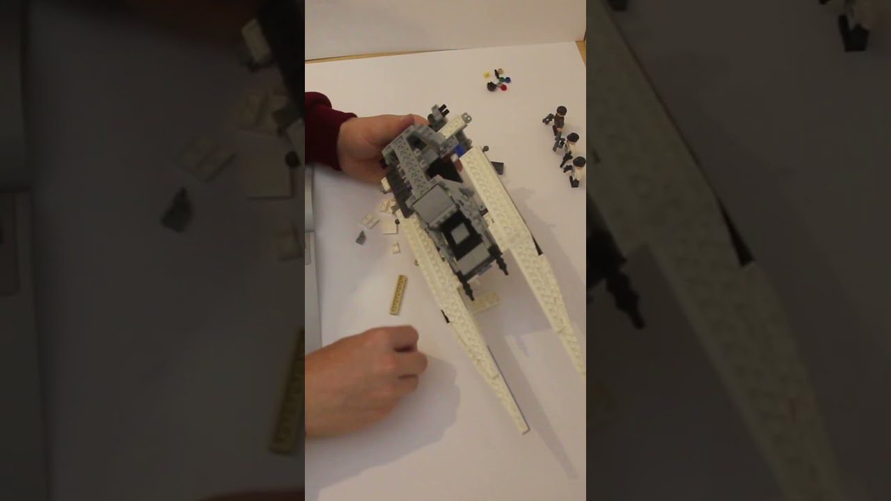 This LEGO U-Wing Timelabs Build Is Way Too Satisfying 😮 
