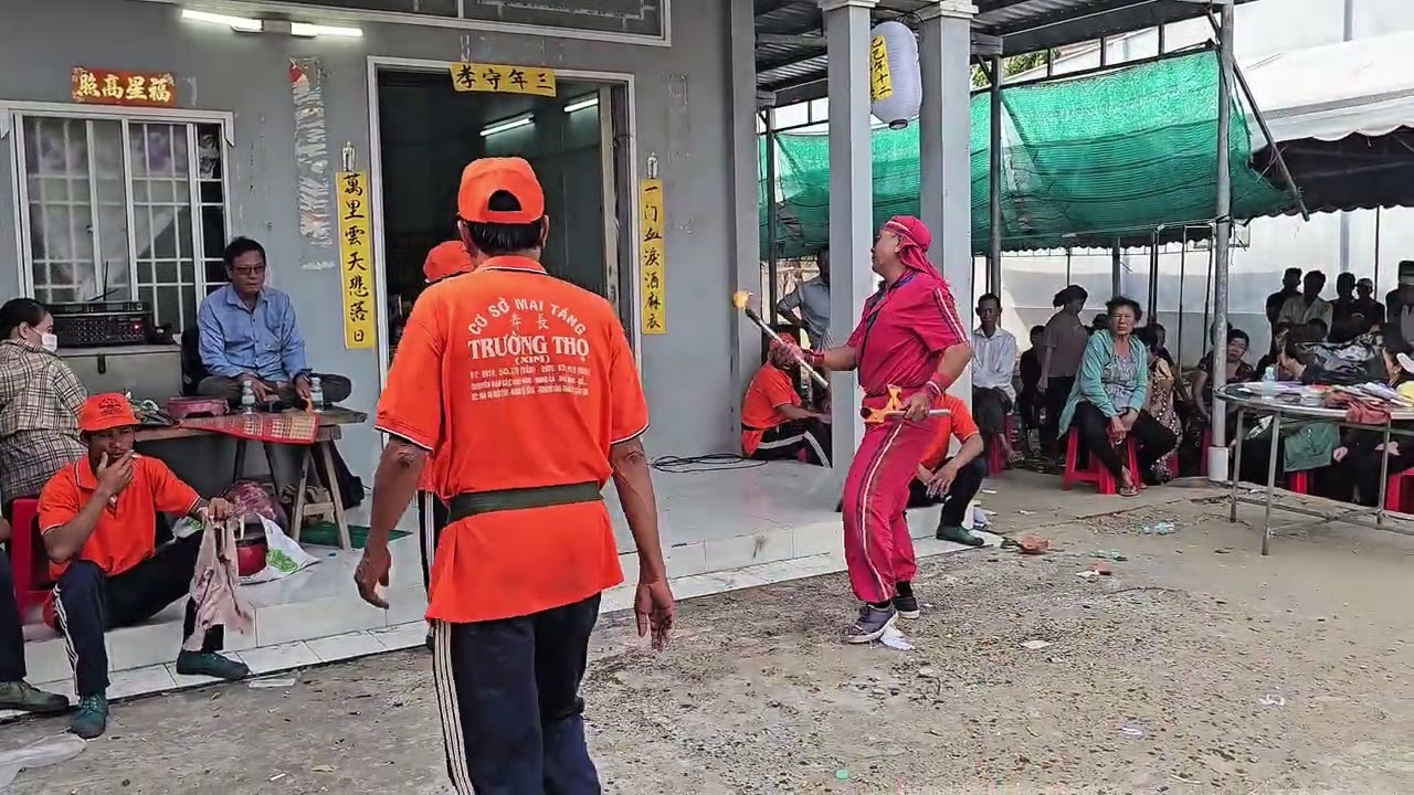Đám tang dì út  (sới ý) 27 tháng 12 âm lịch năm 2025
