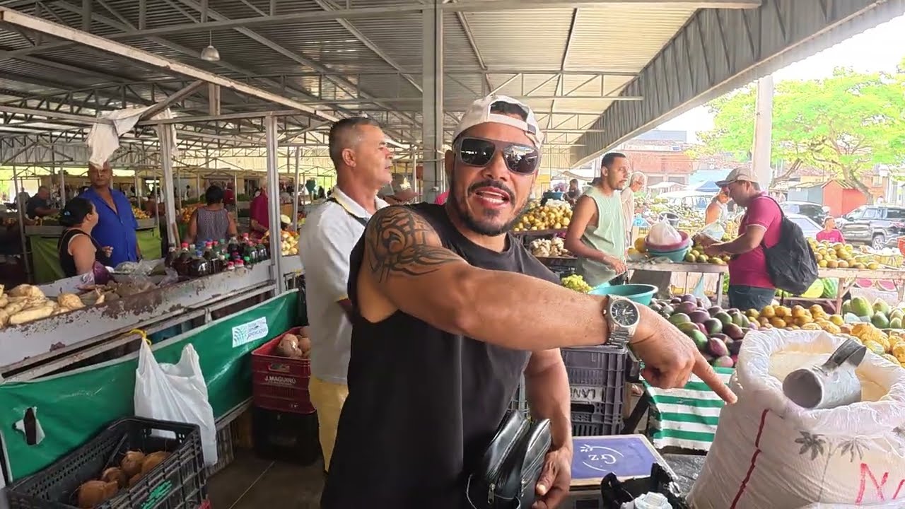Mostrando a Feira e as Ruas de Floresta Azul, na Bahia #marcosgari 9 de novembro de 2025