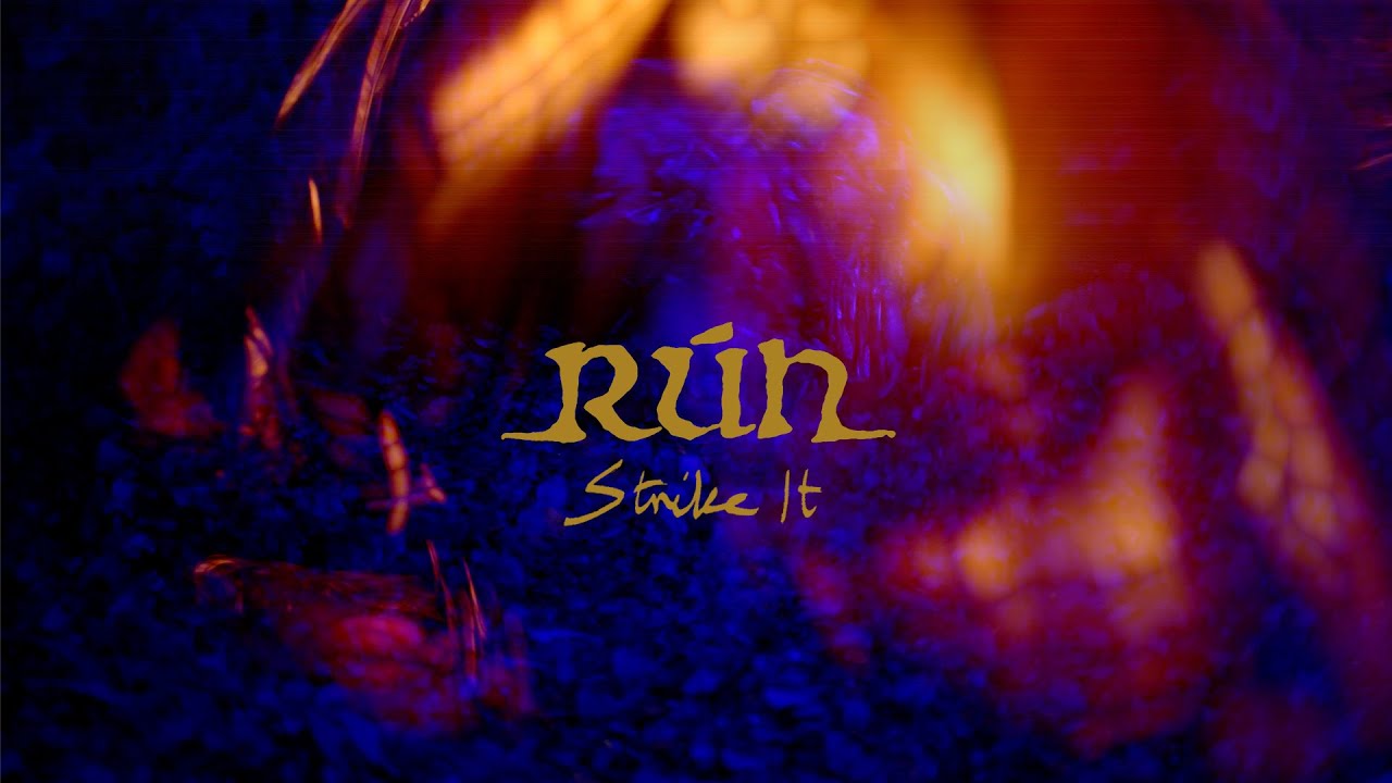 R&uacute;n &ndash; Strike It