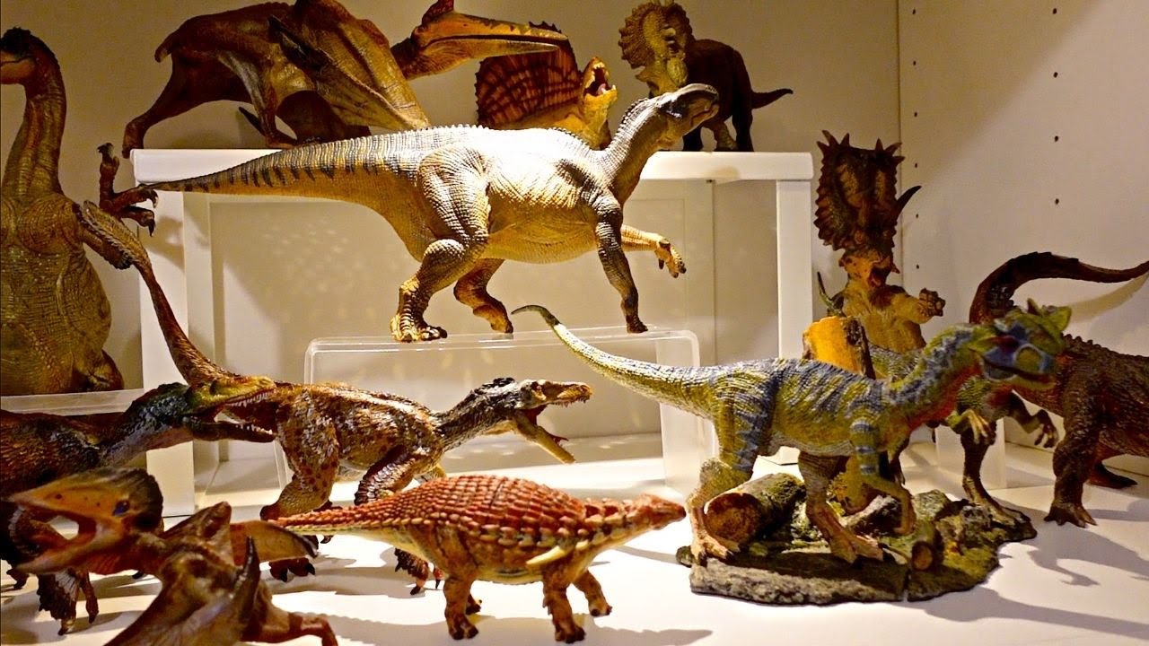 speciale 1000 iscritti - i miei modellini🦖🤠🦕