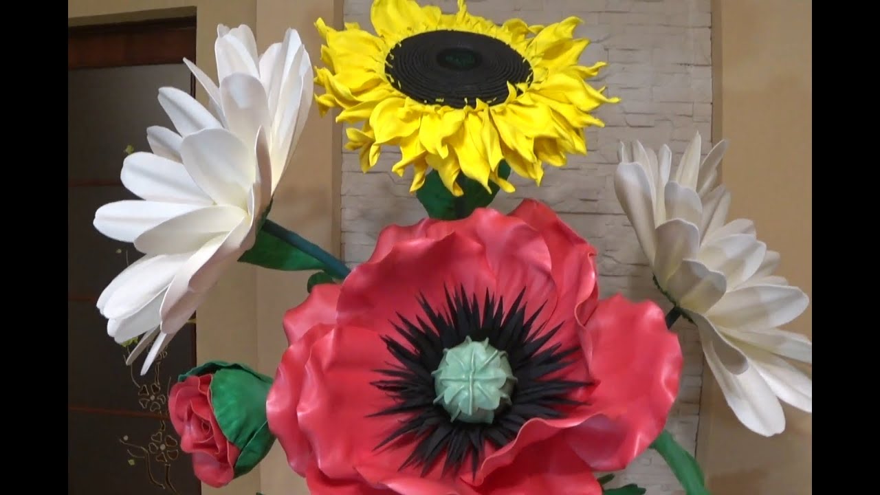 Ростовой букет из маков, ромашек и подсолнуха. Бесплатный МК.  /  Life-size bouquet