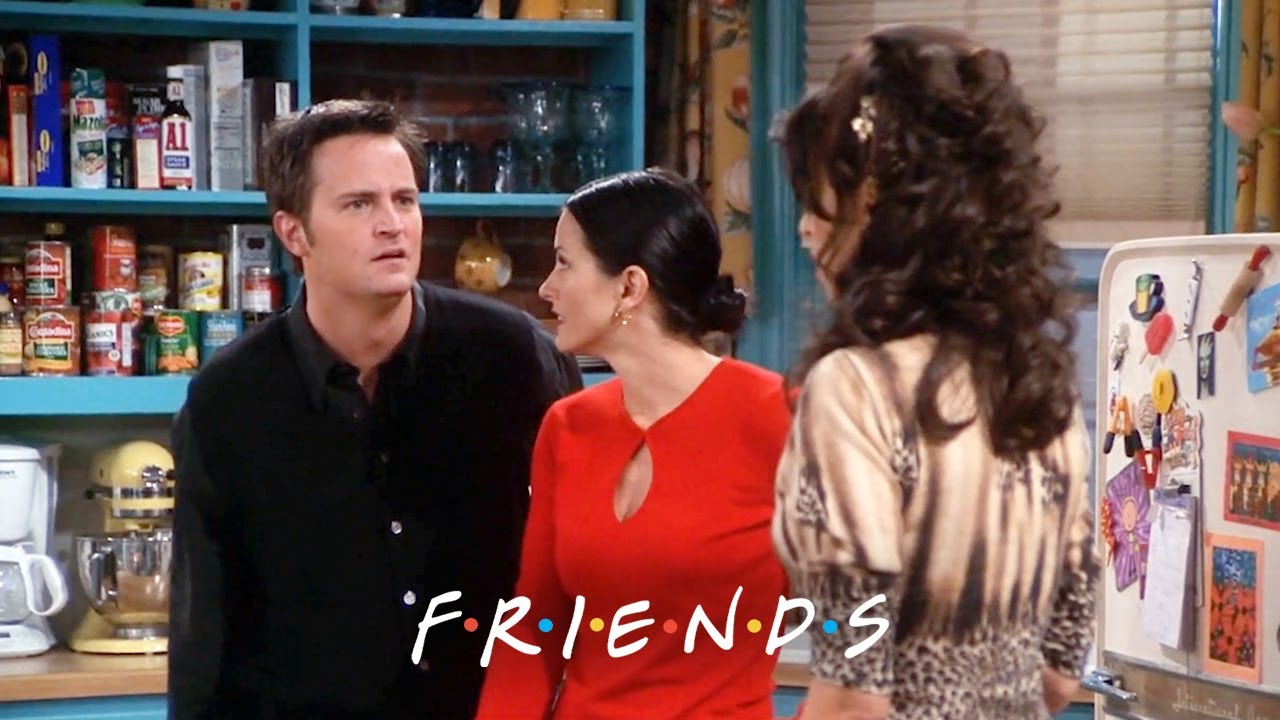 Chandler &ldquo;Still Has Feelings&rdquo; for Janice | Friends