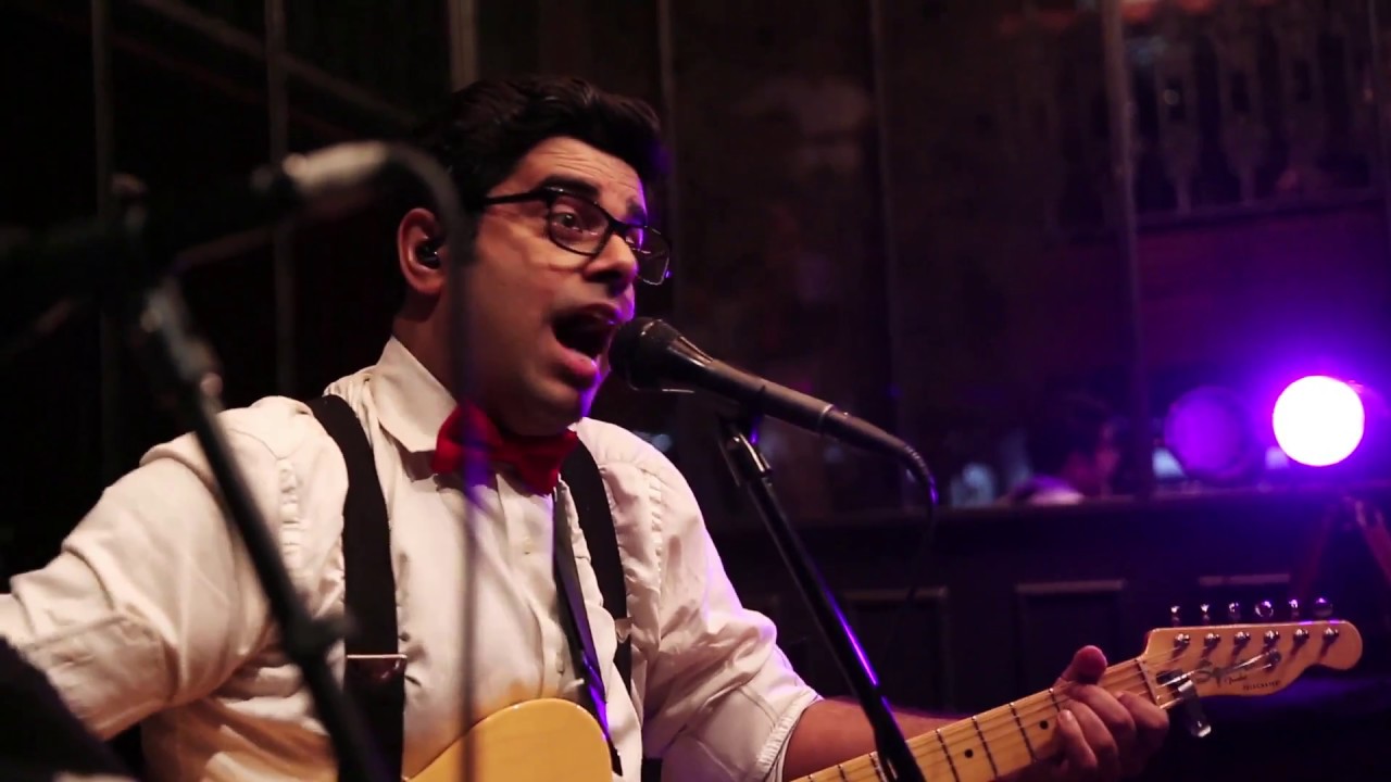 Bollyjazz // Aaj Kal Tere Mere Pyar Ke Charche // Live at The Piano Man Jazz Club