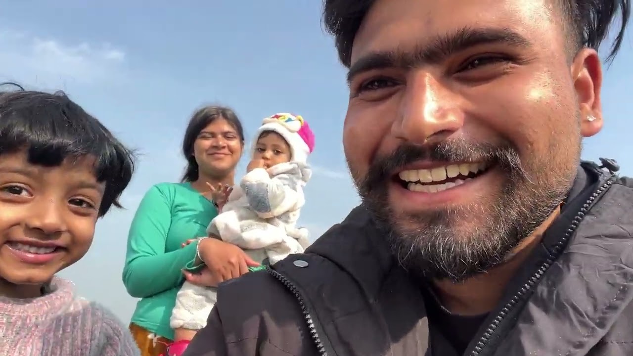 Childrens are hungry for love..❤️ 