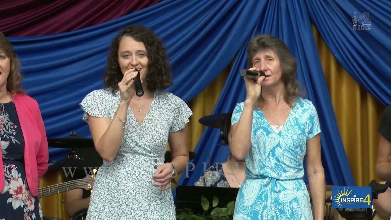 CONSIDER THE LILIES - INSPIRE4.com - Sermon On the Mount - PRAISE & WORSHIP Soothing Christian Song