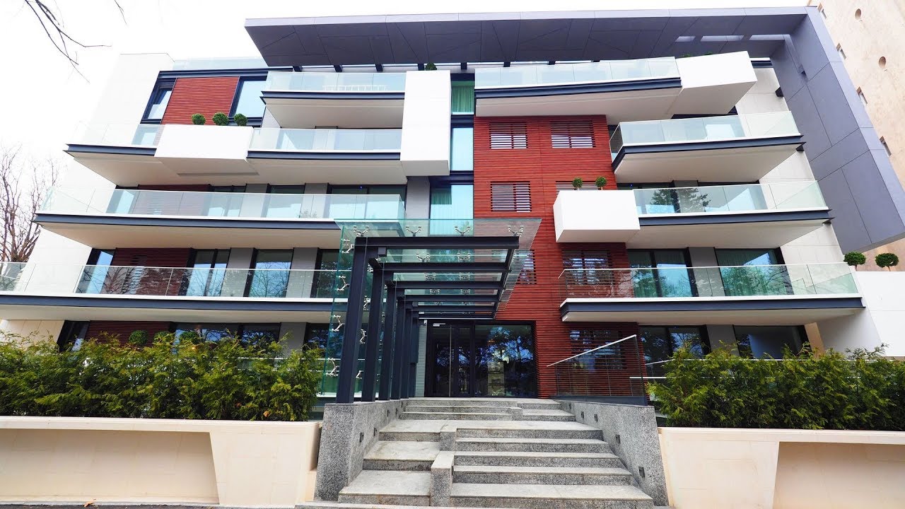 GoldenKey - Spacious 3 bedrooms apartment, 30sqm terrace, Charles de Gaulle view - ID449881