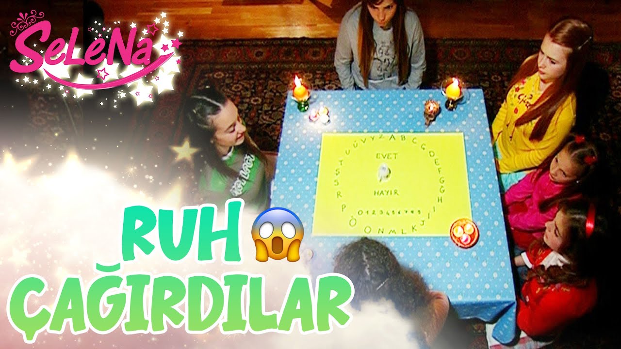 Ruh çağırma oyunu - Selena Kolajlar