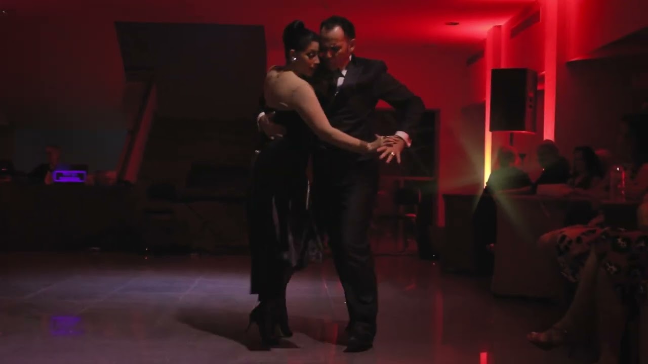 Exibição de  Bárbara Ferreyra & Agustín Agnez   Encuentro Tango 2025   3 de 4