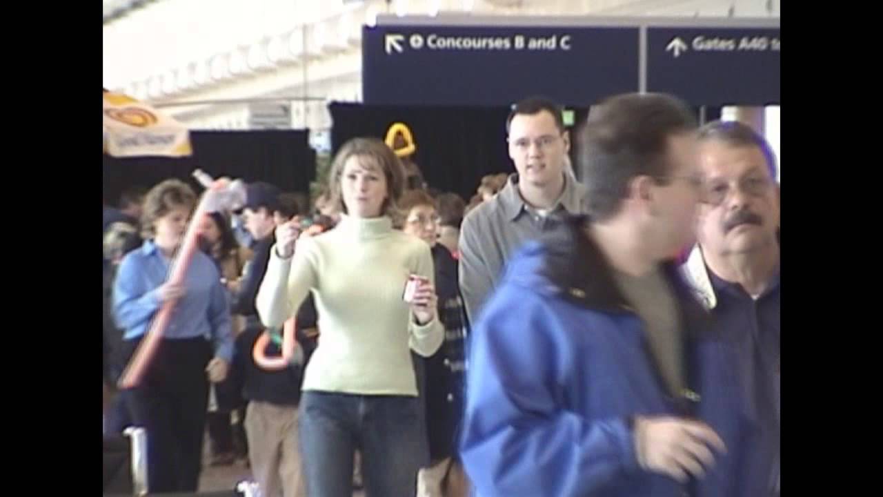 Northwest WorldGateway (McNamara Terminal) Detroit - Employee/Media Event 2002