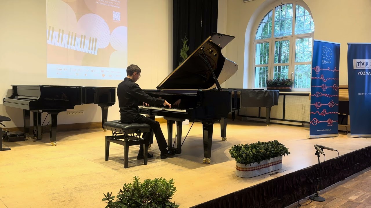 F. Mendelssohn-Bartholdy, Rondo Capriccioso op. 14 - Jerzy Dawid age 13