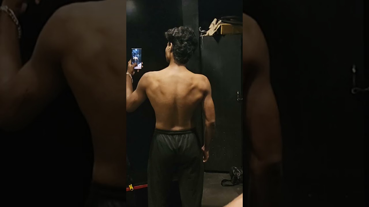 gym posing, sexy aesthetic style