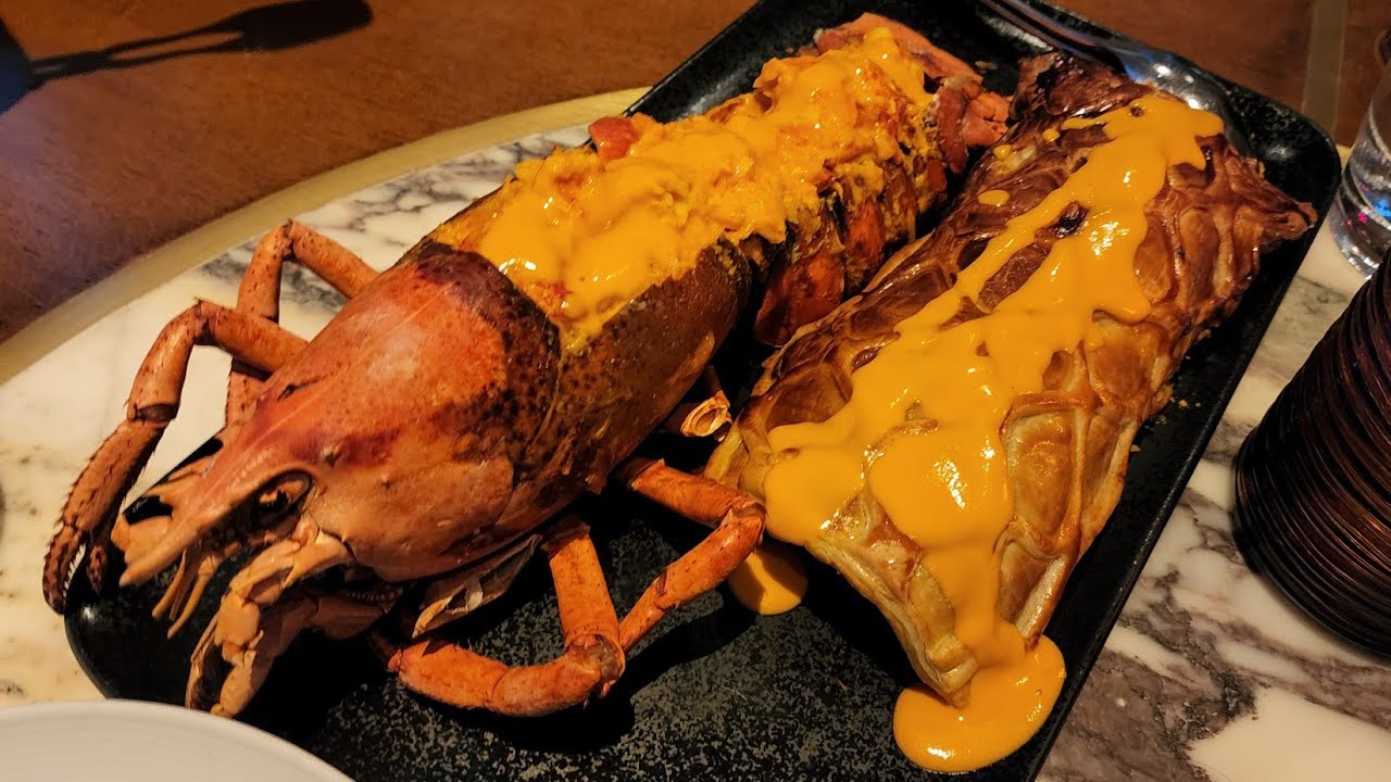 Carversteak Lobster En Croute, F1 Wagyu, Cookie Monster at Resorts World  Las Vegas July 27, 2022