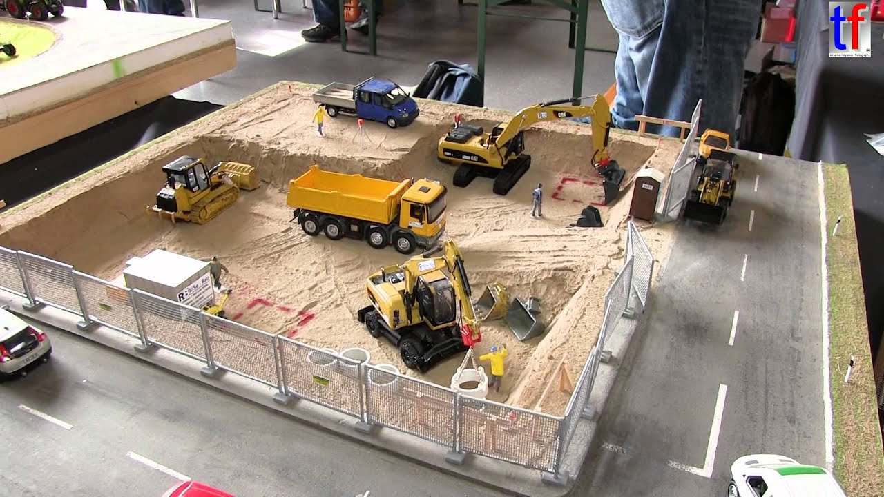 **HUGE** CONSTRUCTION SCALE MODELS EXHIBITION / Mini-Bauma, Sinsheim, Germany, 2014.