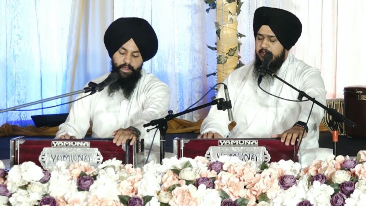 Mil Mere Ramaiya Mai Leh Chadae - Bhai Tavneet Singh Ji Chandigarh Wale