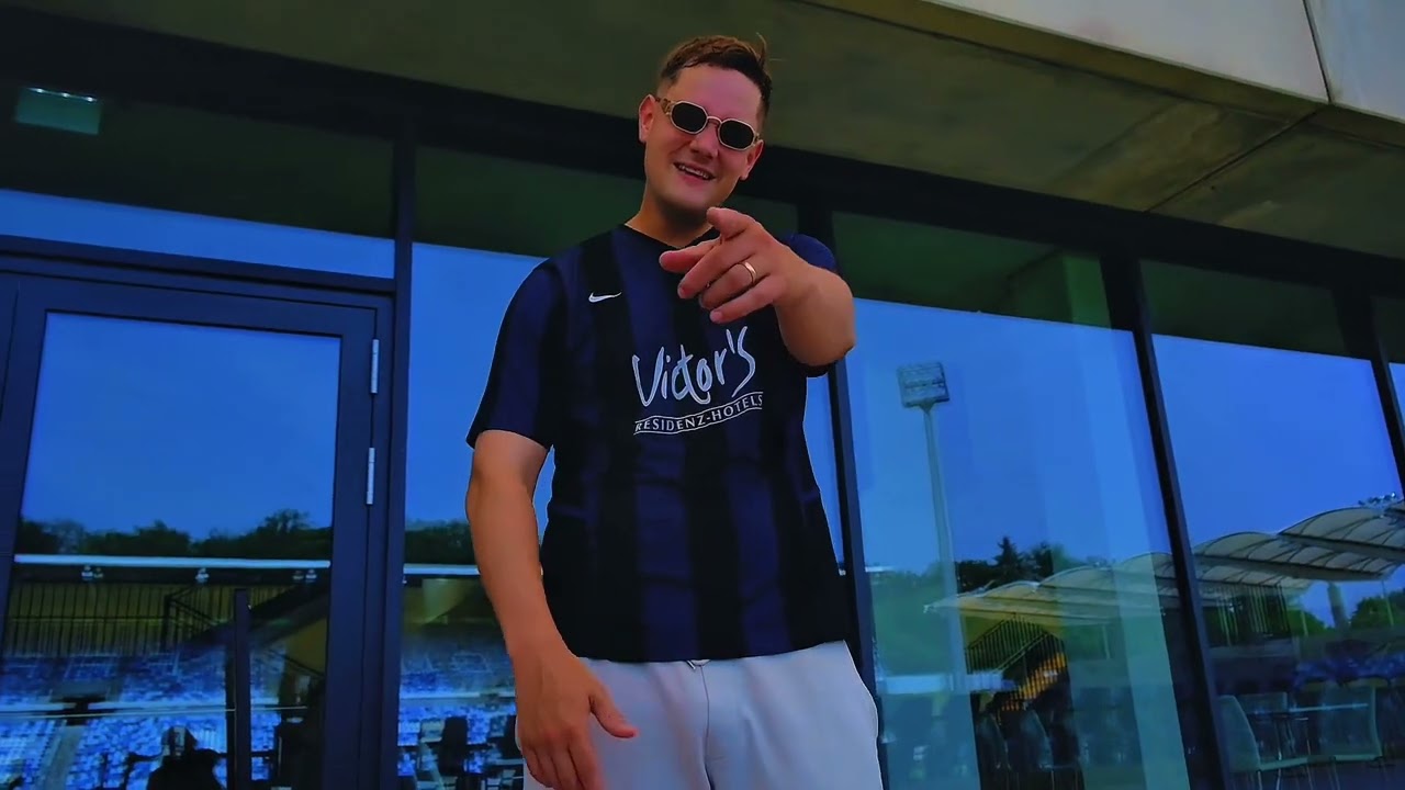 KRIEGER111 - FC SAARBRIGGE (offizielles Musikvideo)