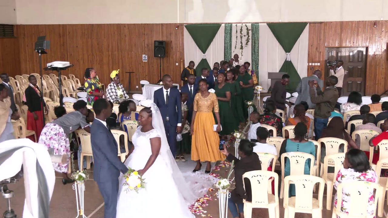 Maureen Weds Peter. 7-May-2022