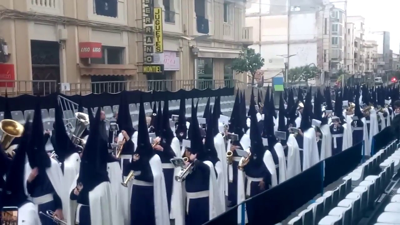 Hdad del Nazareno por Tribuna (Carrera Oficial) - Semana Santa de Linares 2018 | By: ManuMalco