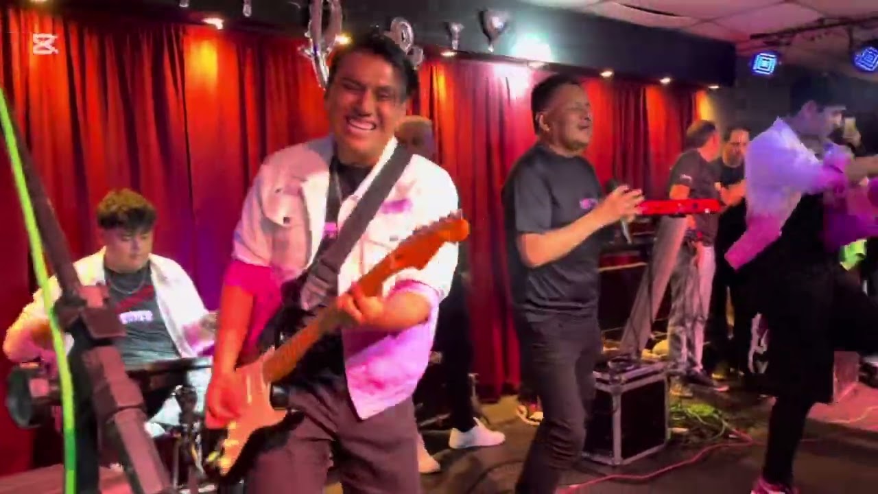 GRUPO KARO’S  desde México En Vivo (@mirtaclub) @KarosMx