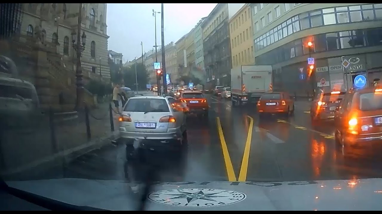 DOPROVOD NASTÁVAJÍCÍ MAMINKY DO PORODNICE