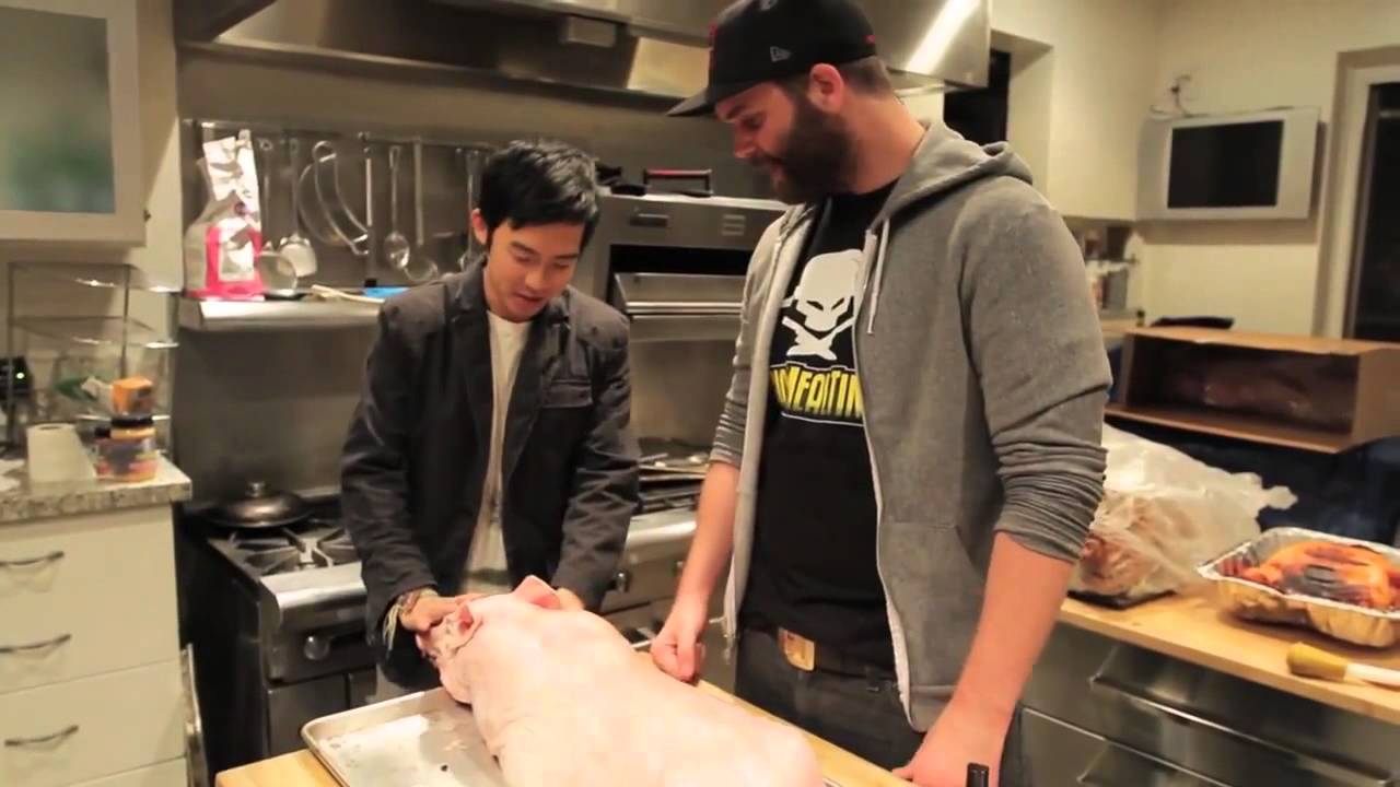 Свиная сороконожка - Epic Meal Time (Кузьма)