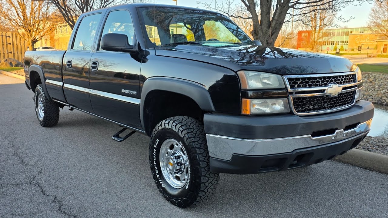 2006 Chevrolet 2500HD - Rust Free, 6.0L V8, 4WD , Crew Long