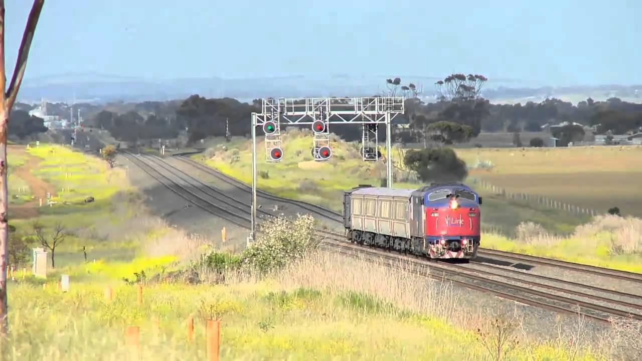 V/line trains between Little River and Lara - Fourteen Australian  Passenger Trains