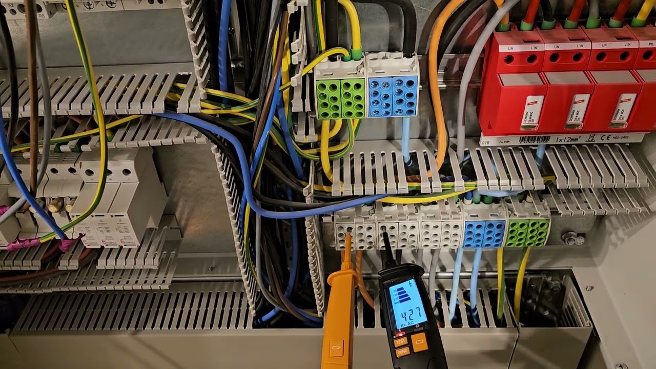 Testere profesionale pentru electricieni Weidmuller VT Digi Pro si VT Combi Pro [Rotatia fazelor]