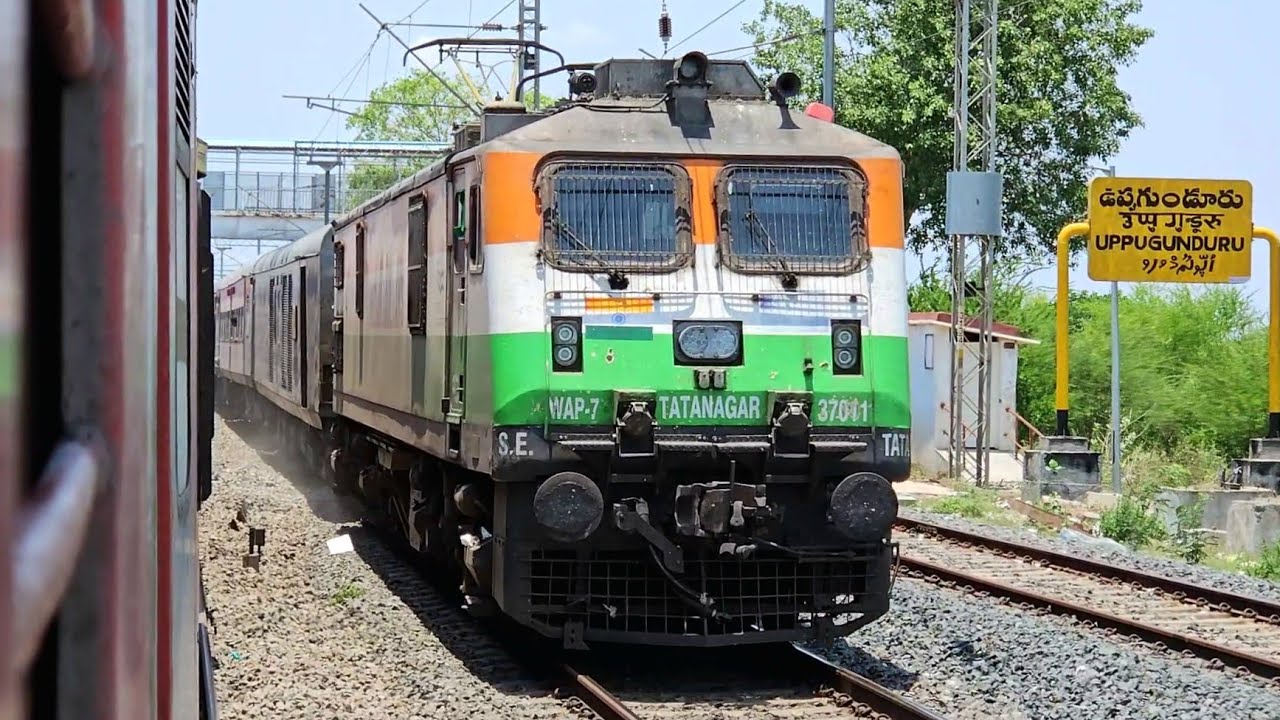 15 in 1 crossings in Vijayawada Chennai Section, Onboard 12642 Thirukkural Express !!