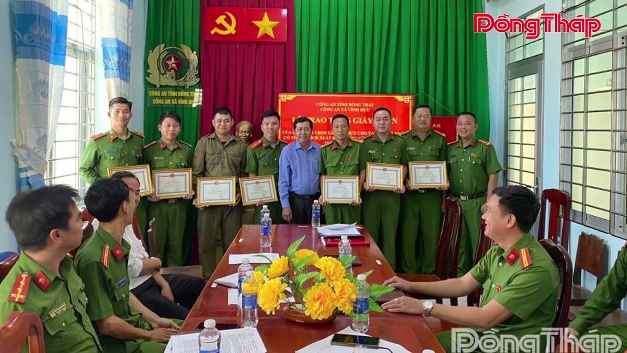 CÔNG AN XÃ VĨNH HỰU ĐƯỢC KHEN THƯỞNG ĐỘT XUẤT VÌ KHÁM PHÁ NHANH VỤ TRỘM DỊP TẾT | Báo Đồng Tháp
