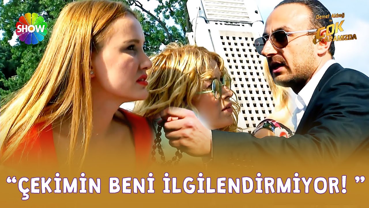Meral Kaplan ve Seçkin Piriler mafya karşısında dondu kaldı! Demet Akbağ ile Çok Aramızda 8. Bölüm