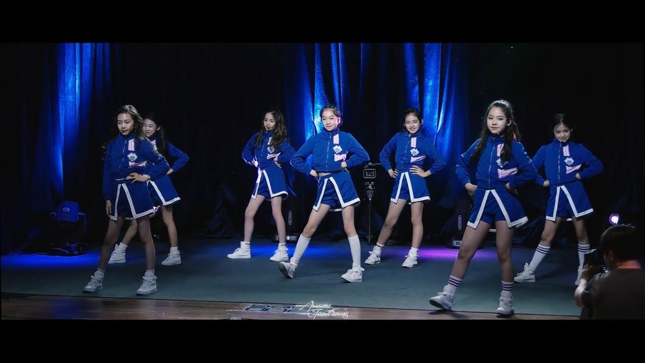 [쇼케이스] 유쏘걸 USSO GIRLS   2집 신곡 B!B!B!BABY BOO + 멤버소개  직캠 유쏘프로젝트 시즌2 쇼케이스