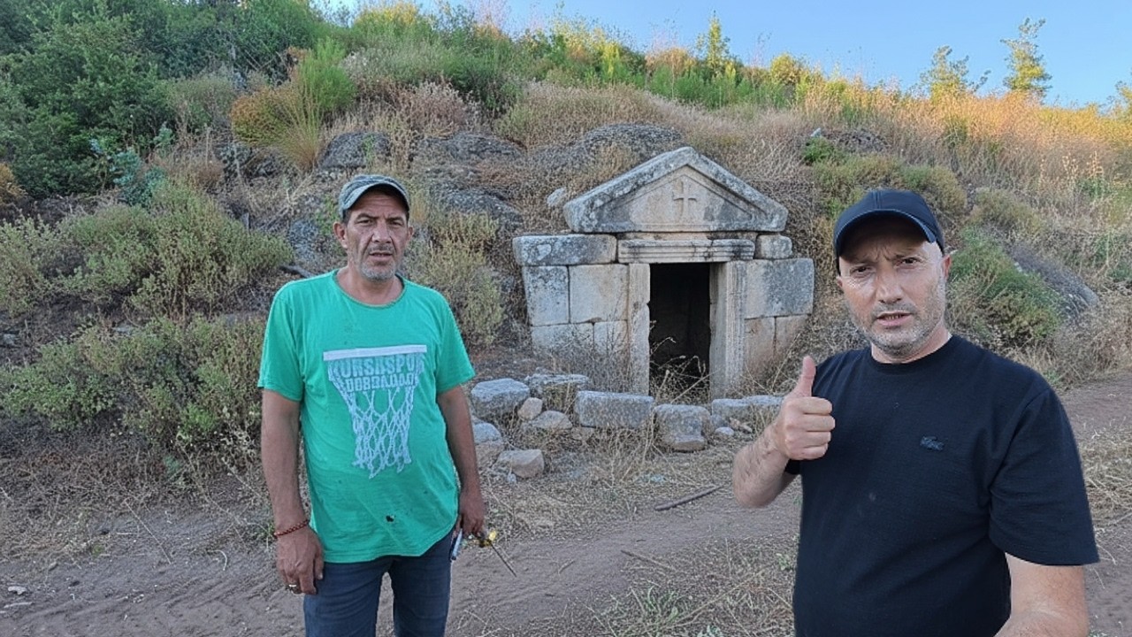 Define Kasası A&ccedil;tığımız B&ouml;lgede B&uuml;y&uuml;k Keşif Mezar Kalıntısında !!!