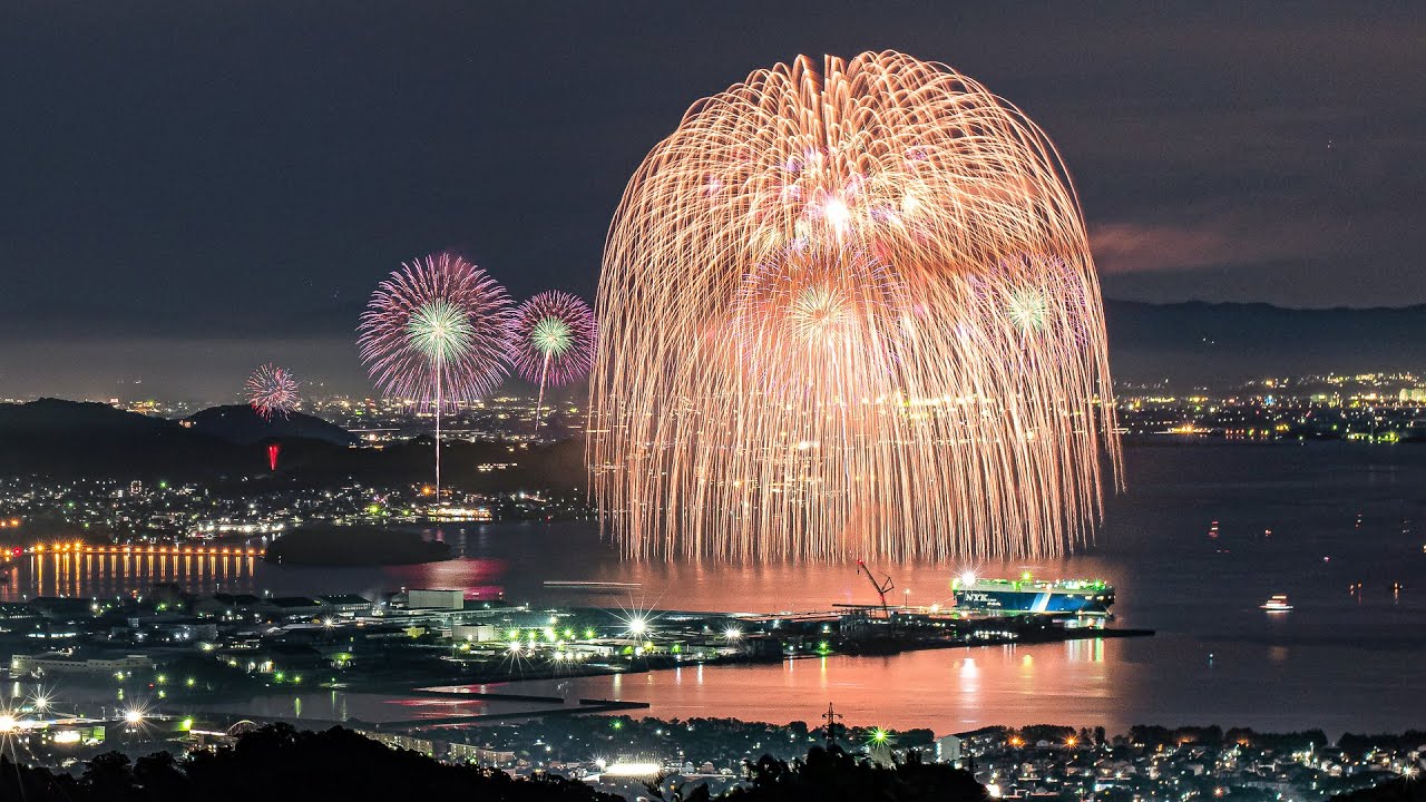 [4K] コロナ禍でとても貴重な三尺玉＋15カ所同時打上 2021 蒲郡まつり花火大会 - A huge 36inch shell at Gamagoori Fireworks Display -