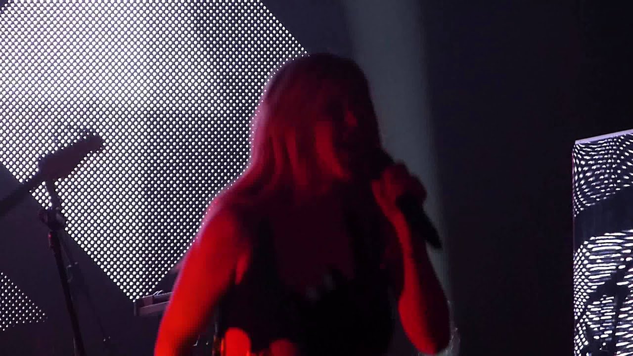 Ellie Goulding - You My Everything live O2 Apollo, Manchester 11-10-13