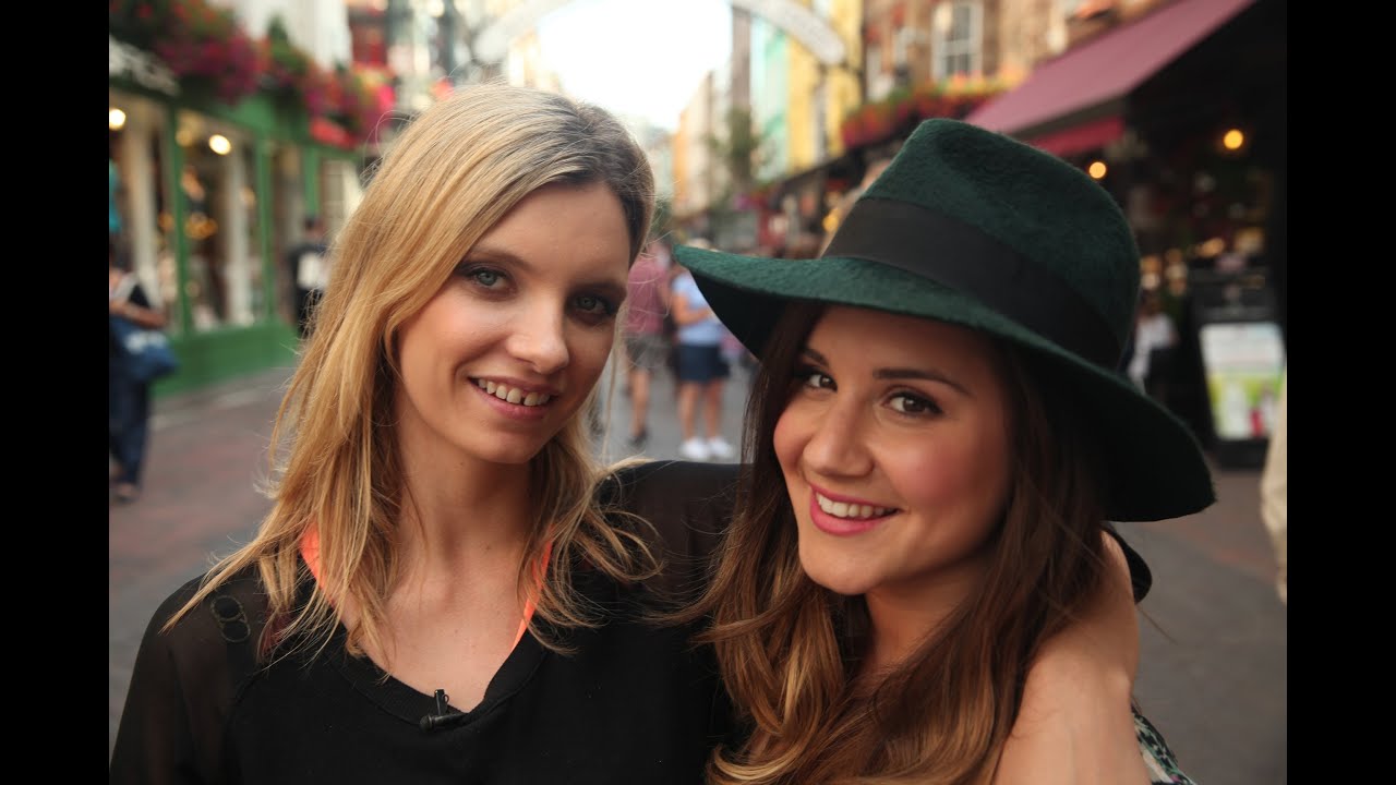 STREET STYLE SPOTTING WITH RUTH CRILLY & ELECTRA FORMOSA