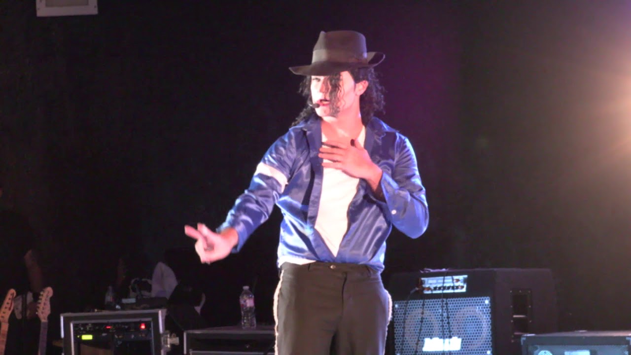 Pete Carter as Micheal Jackson - The Way You Make Me Feel