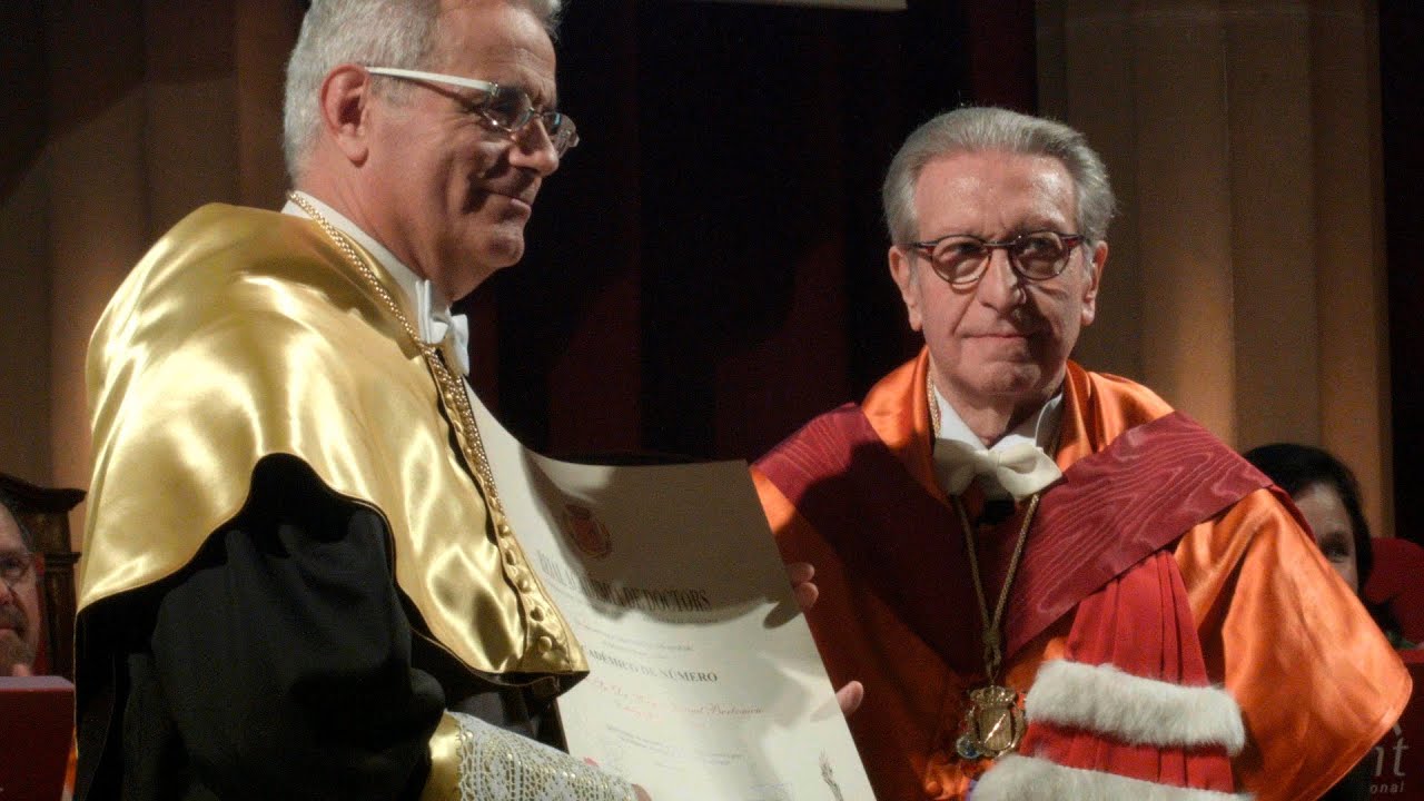 Dr. RAM&Oacute;N CUGAT