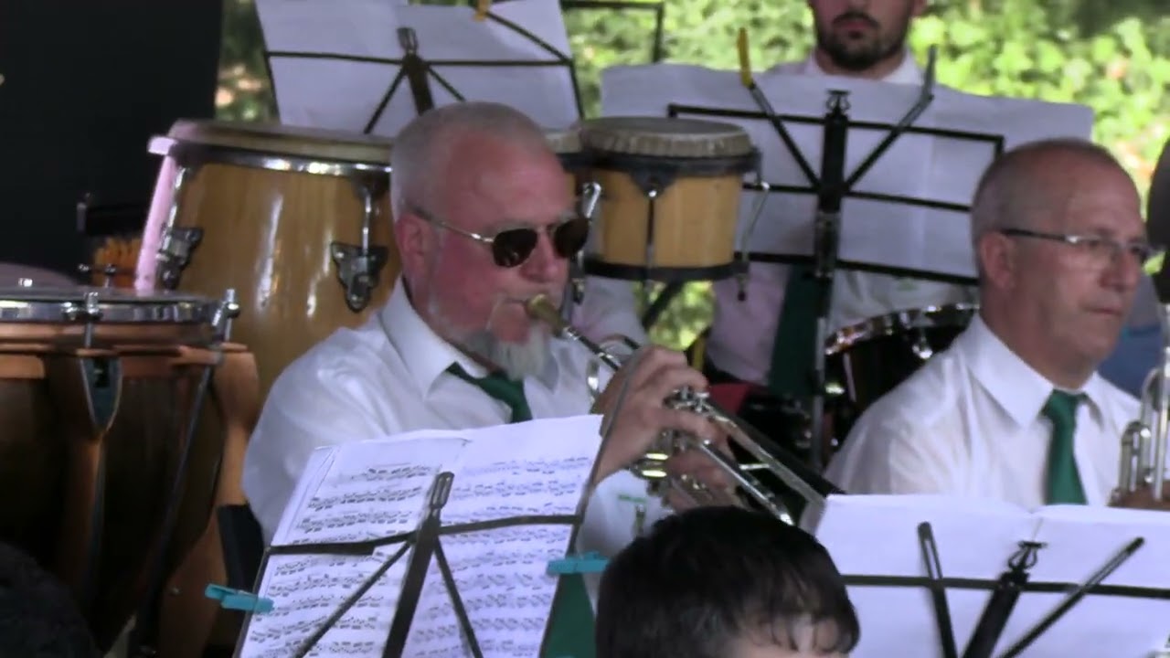 Banda Marcial de Cambres (Direção Musical: Maestro António Ferreira) LUSITANIDADES de Carlos Marques