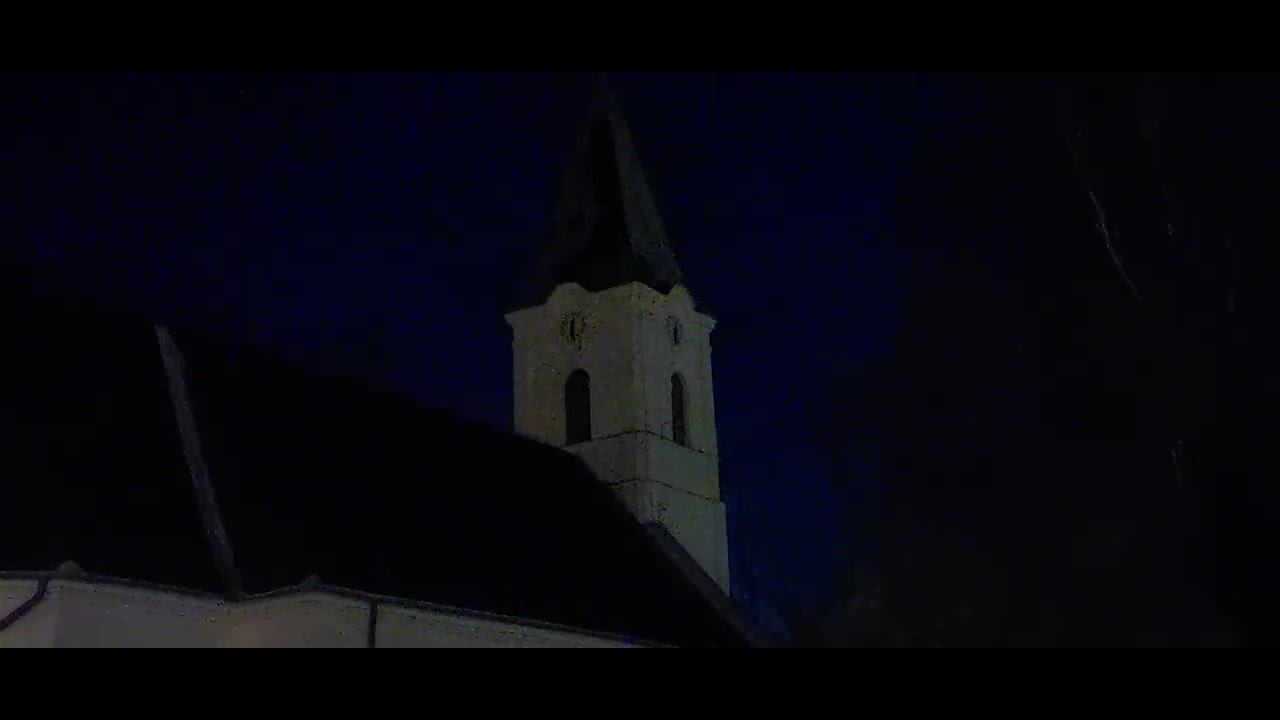 Miskolc (H) Szűz Mária szent neve plébániatemplom harangjai (beharangozás)