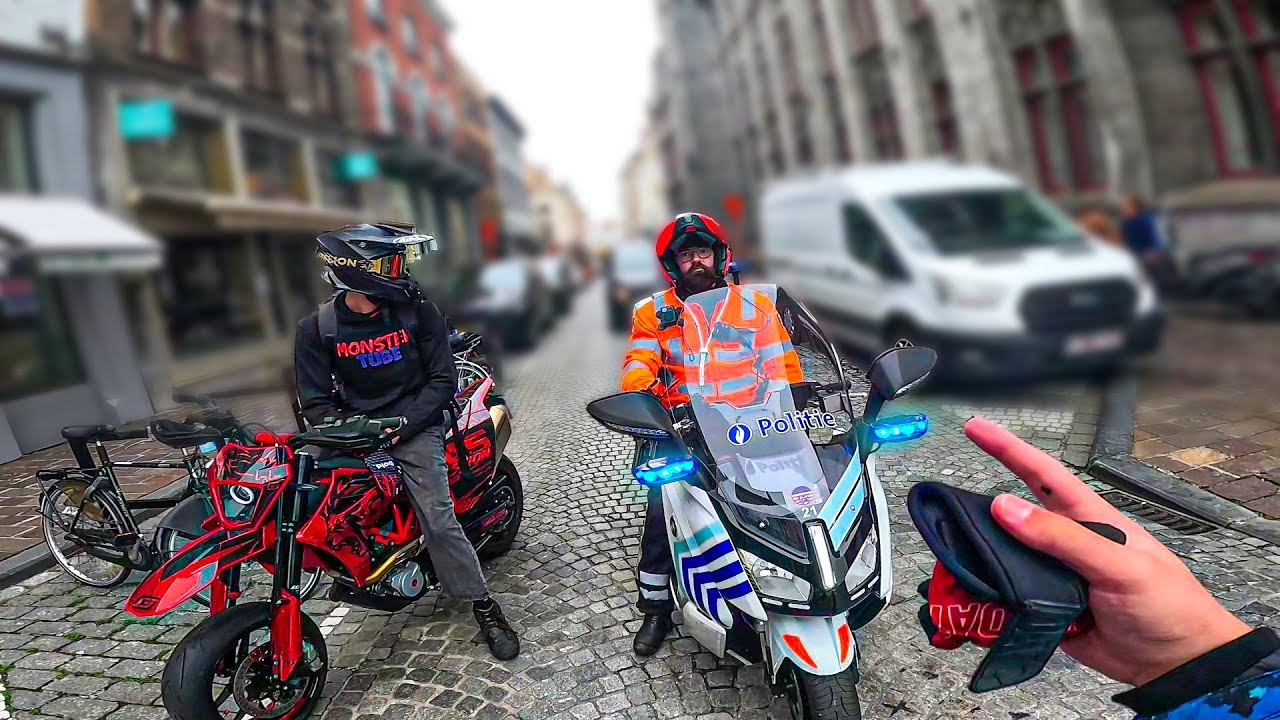 IK WORD STAANDE GEHOUDEN DOOR BELGISCHE POLITIE!