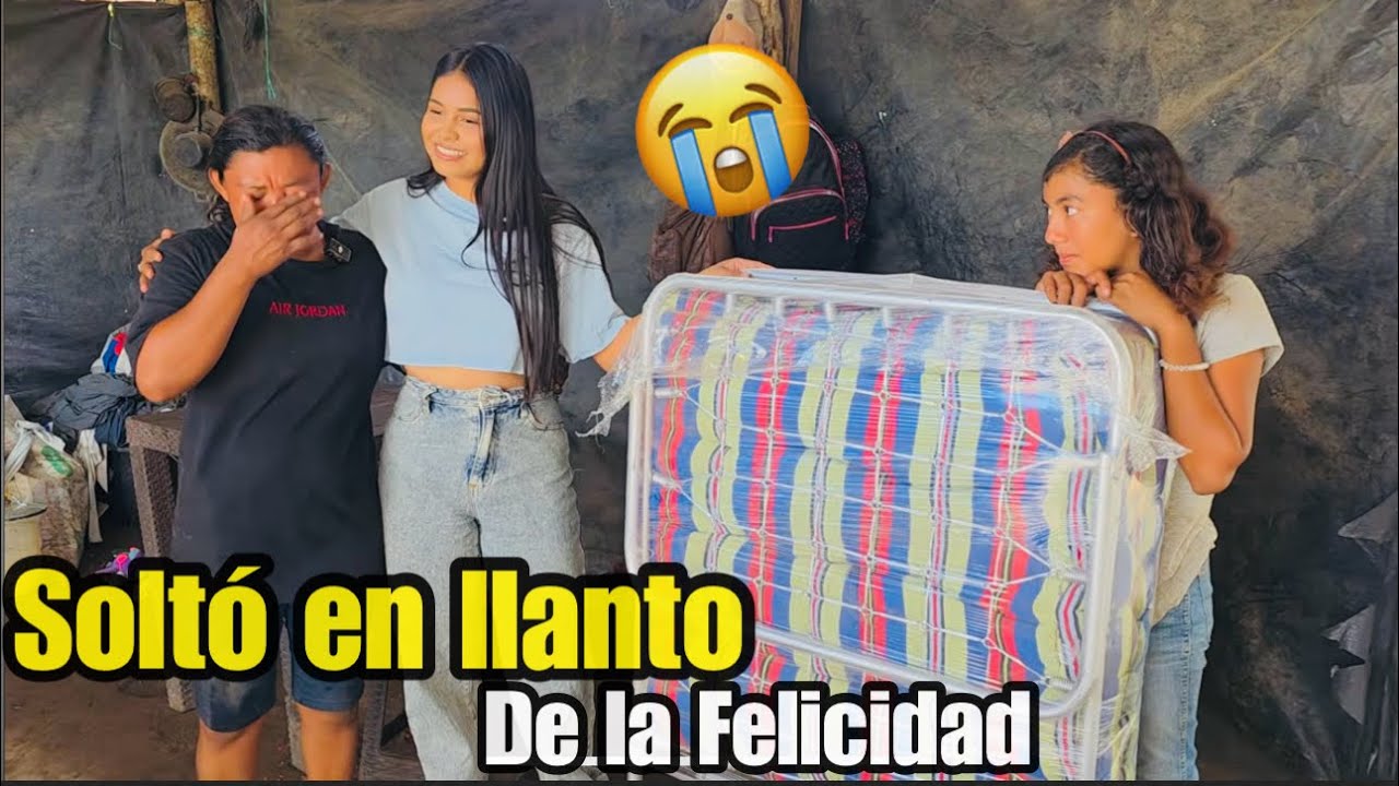 Las Hijas de Nora Recibieron Bonitos Regalos, muy Felices lo Recibieron 