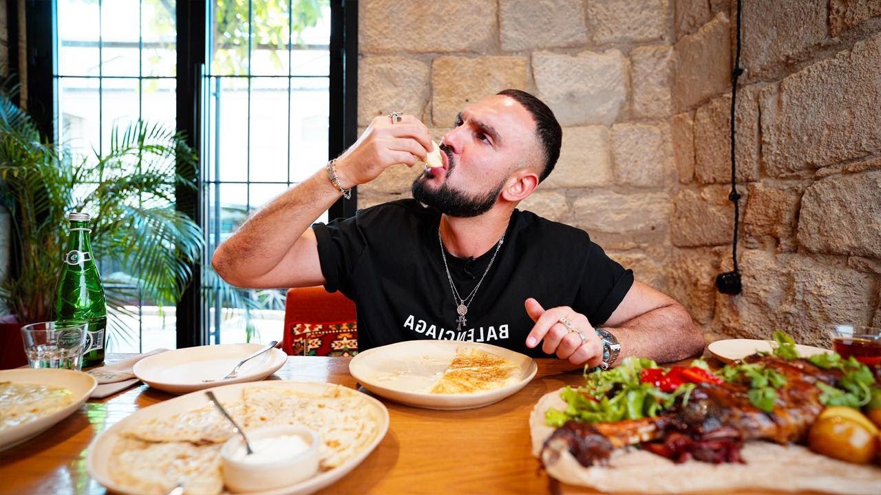 Афарар, ботишал и чуду. Знакомлюсь с дагестанской кухней. Артем Карисалов в Дербенте.