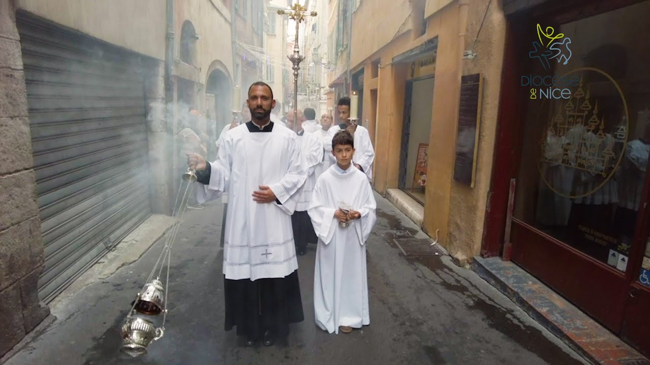 Messe d'installation de Monseigneur Nault : les coulisses