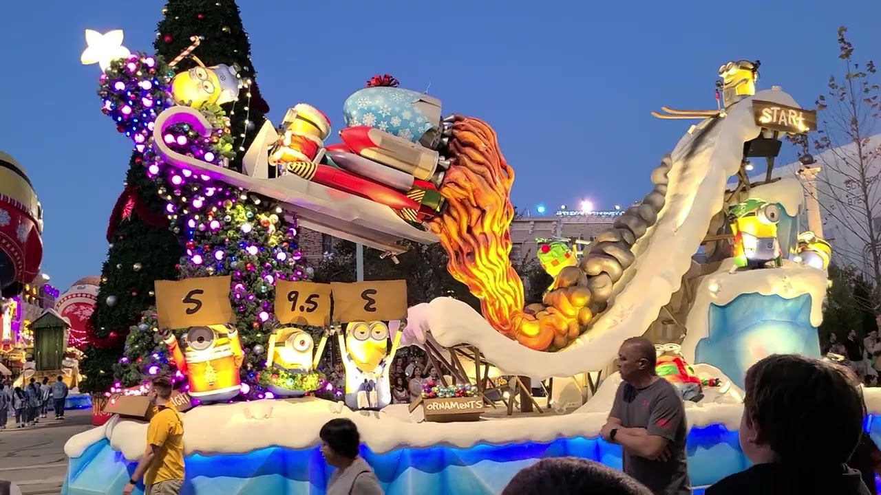 Universal's Holiday Parade featuring Macy's (11-12-2022)