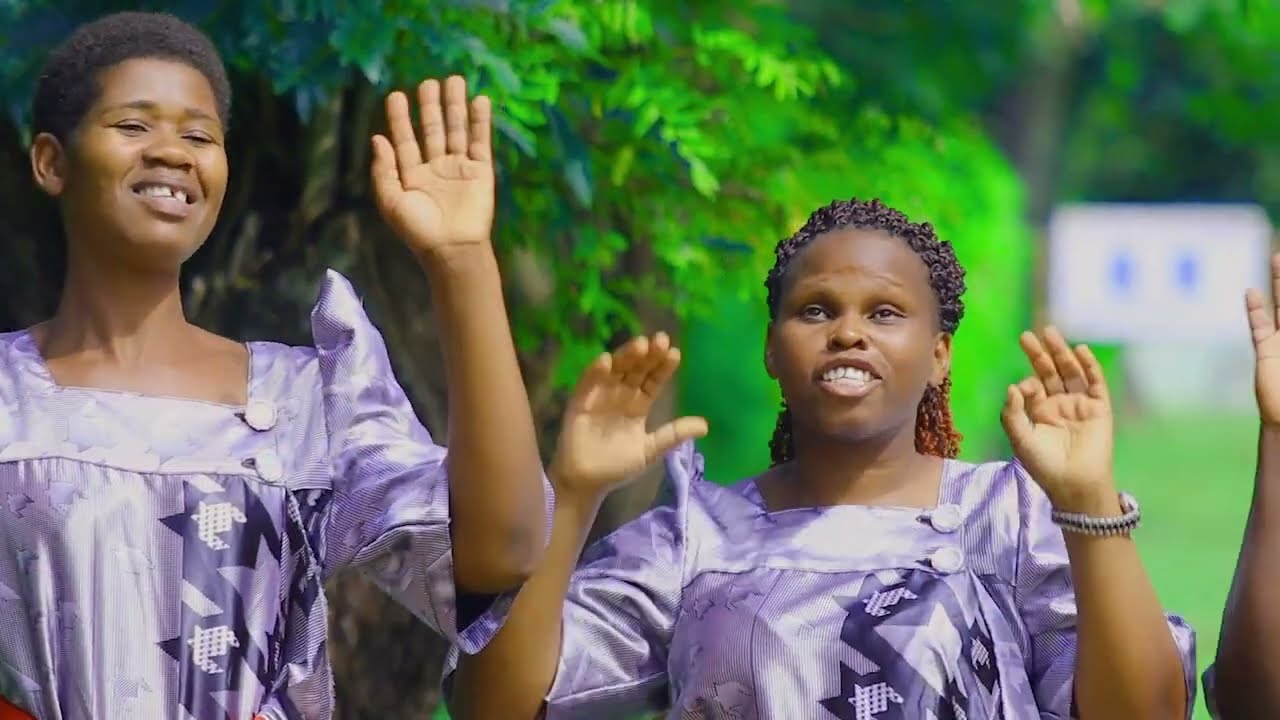 Tuzze okwebaza //Springs of Joy Choir - Nakasongola