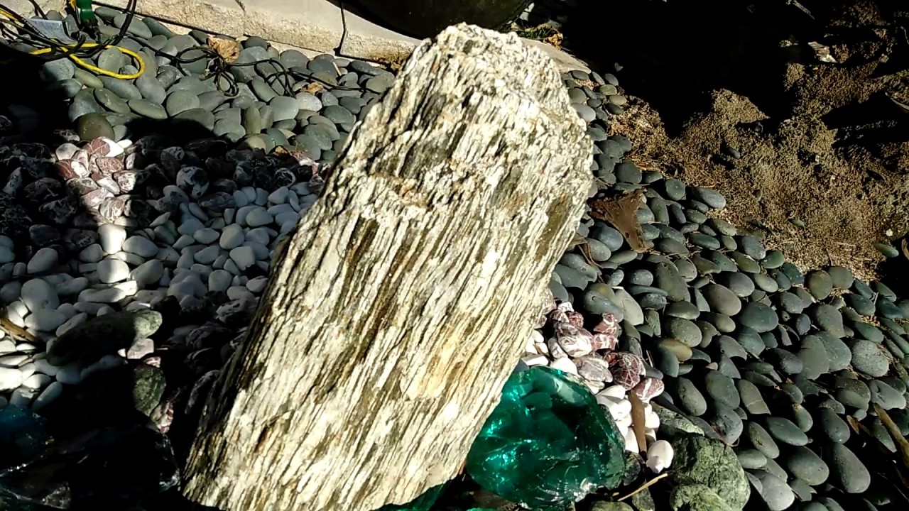 DIY How To BUILD A Outdoor Rock Fountain For Cheap Or Free  !!!